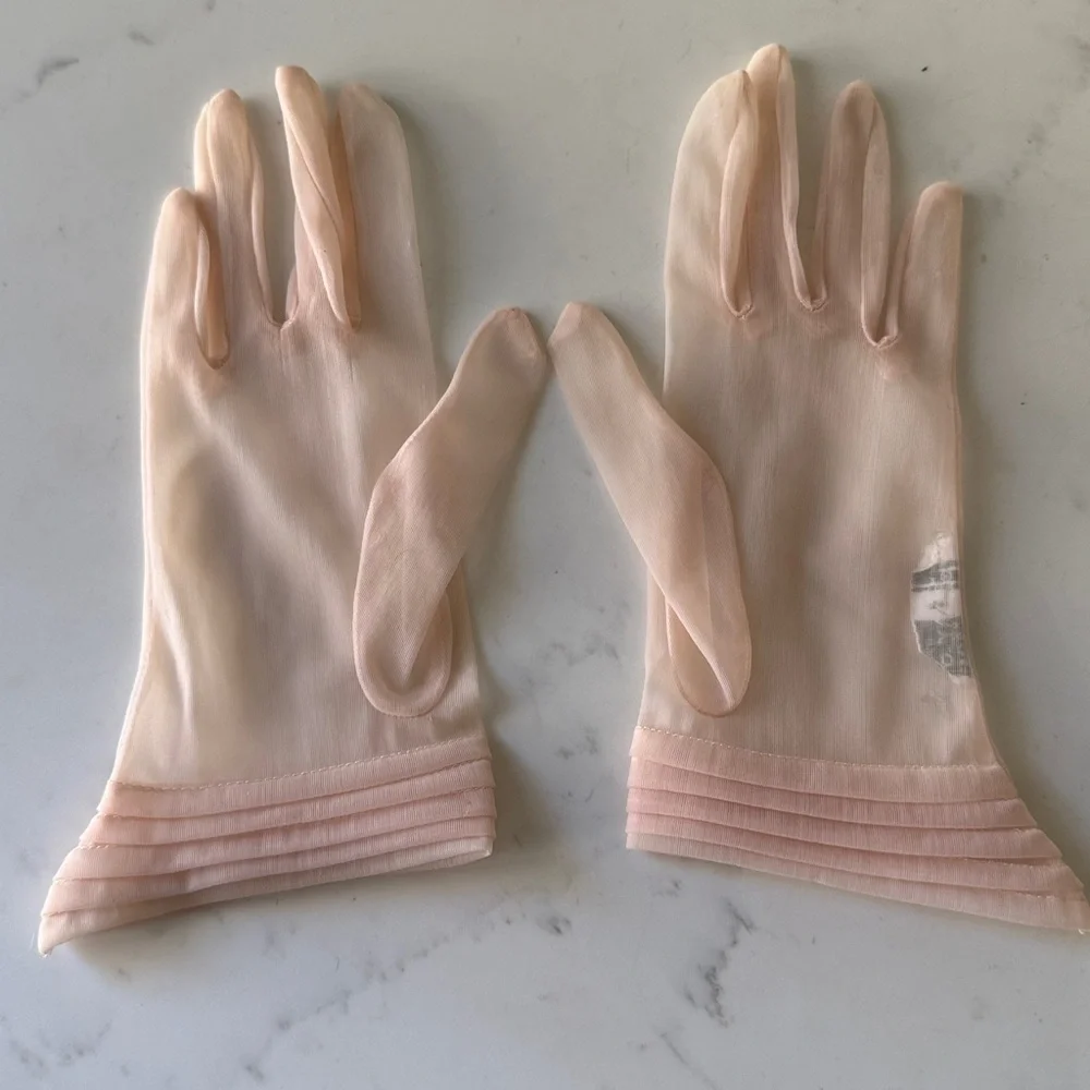 Vintage Kayser Nylon Gloves size 6